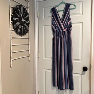 XL sleeveless jumpsuit